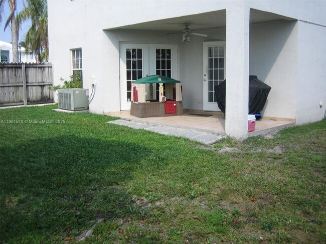11274 SW 64th Ln in Miami, FL - Building Photo - Building Photo