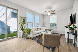 7605 Frida Bend in Austin, TX - Building Photo - Building Photo