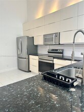 7616 Pinewalk Dr S in Margate, FL - Building Photo - Building Photo