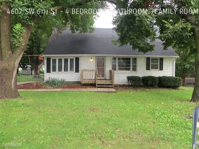 property at 4607 SW 6th St