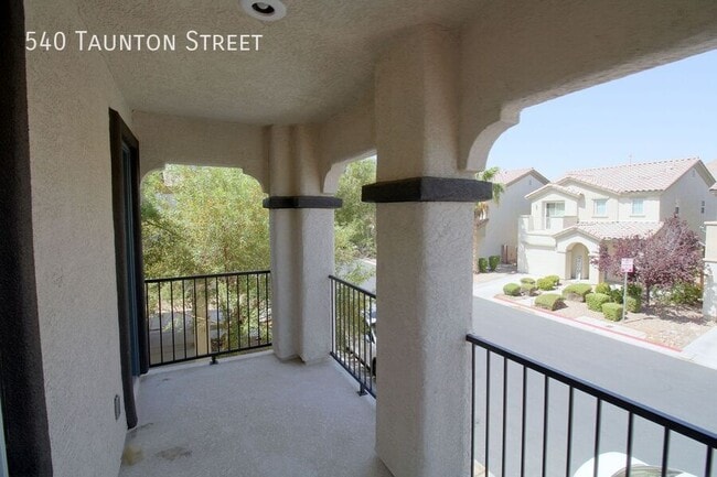 540 Taunton St in Las Vegas, NV - Building Photo - Building Photo