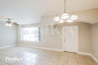 171 W 63rd St in Hialeah, FL - Building Photo - Building Photo
