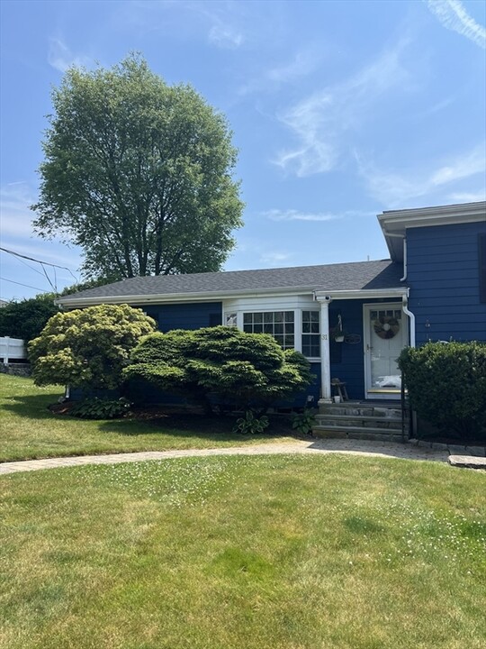 31 Haley Rd in Marblehead, MA - Foto de edificio