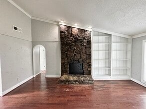 6184 Holly Park Dr in Memphis, TN - Building Photo - Building Photo