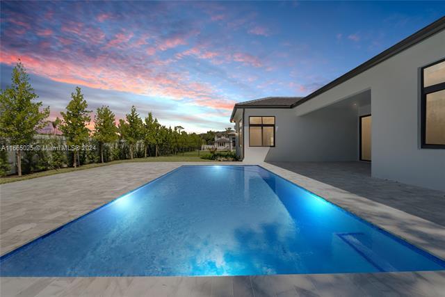 7308 SW 72nd Pl in Miami, FL - Foto de edificio