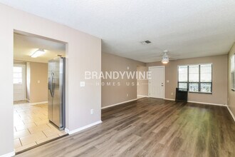 9319 8th Ave in Orlando, FL - Building Photo - Building Photo