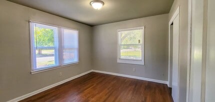 1030 W Wood St in Shawnee, OK - Building Photo - Building Photo