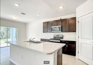 18504 Marlin Kite Ln in North Fort Myers, FL - Building Photo - Building Photo