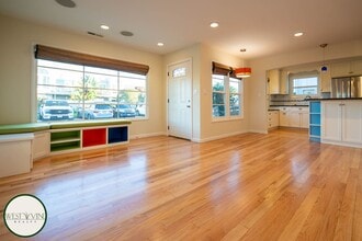 451 6th Ave in Santa Cruz, CA - Building Photo - Building Photo