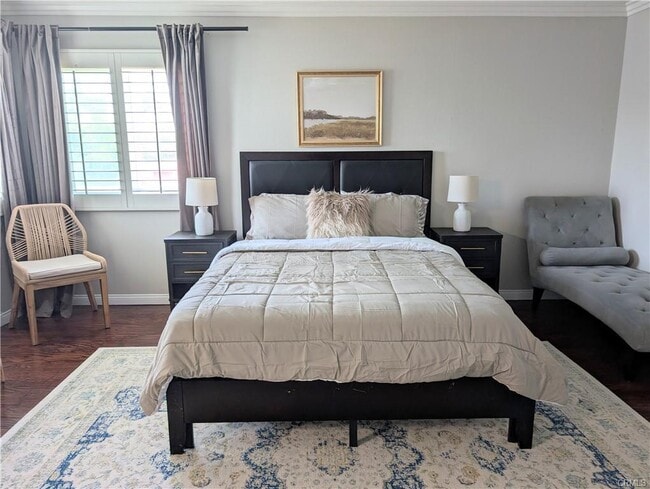 property at 3527 Cricklewood St