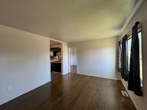 3562 E L St in Tacoma, WA - Building Photo - Building Photo