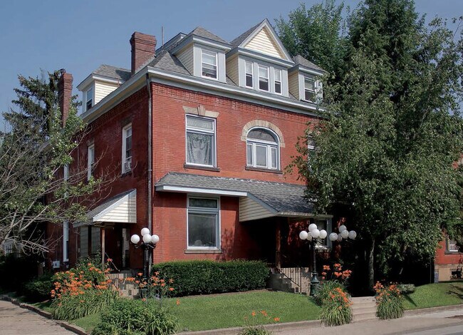 322 S Trenton Ave, Unit 1