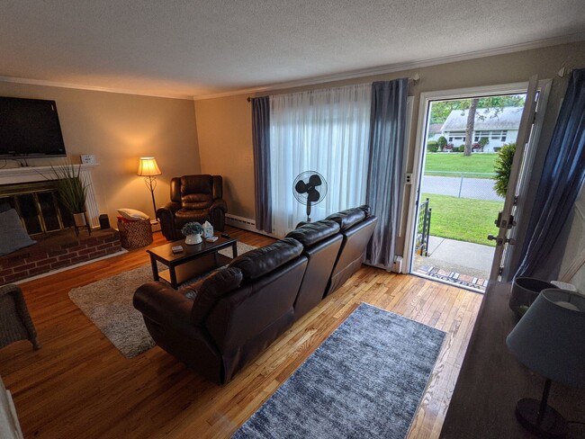 property at 73 Emerald Rd