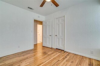 7400 Llano Ave in Fort Worth, TX - Building Photo - Building Photo