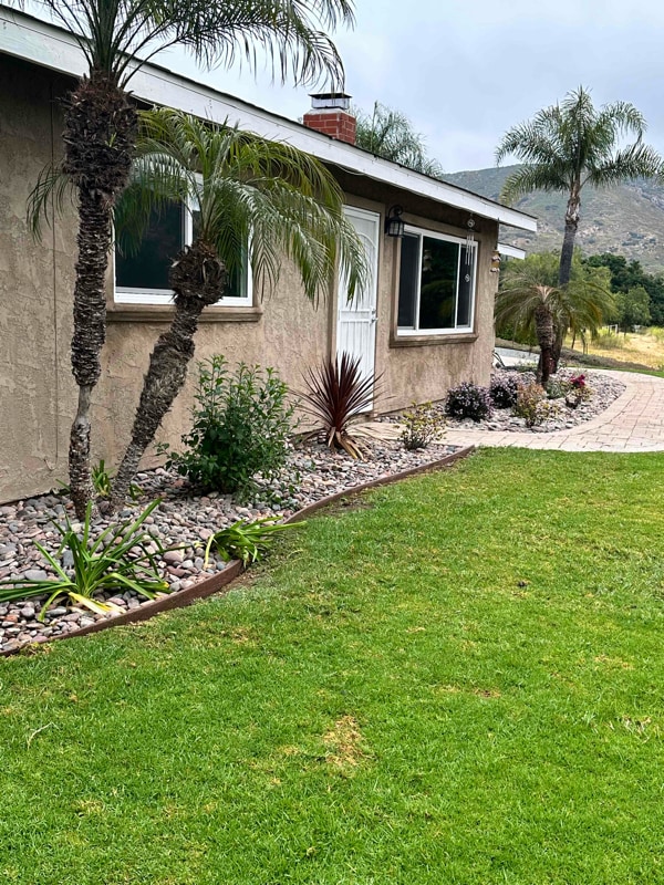property at 5790 Dehesa Rd