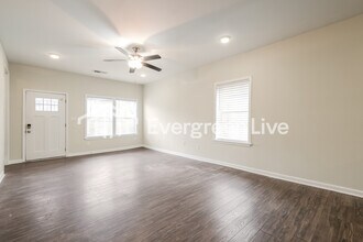 1596 Jonesboro Rd SE in Atlanta, GA - Building Photo - Building Photo