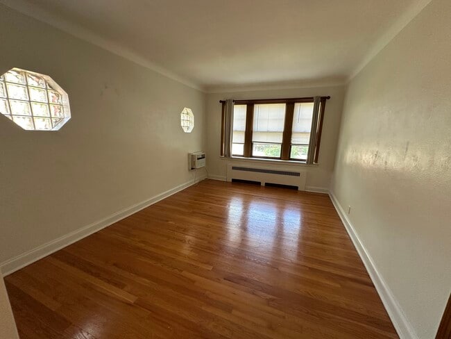 6618-6620 Devonshire Ave, Unit 2-West in St. Louis, MO - Building Photo - Building Photo