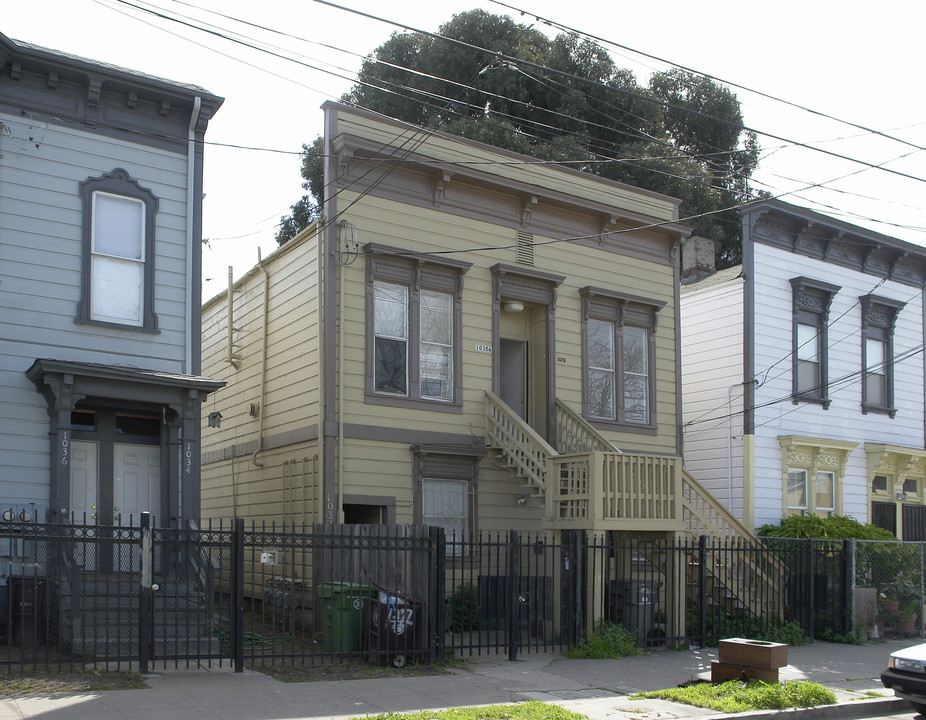 1028 Willow St in Oakland, CA - Building Photo