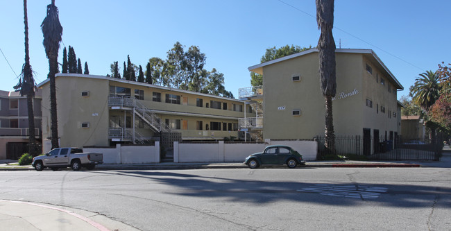 354-358 Shults St in Los Angeles, CA - Building Photo - Building Photo