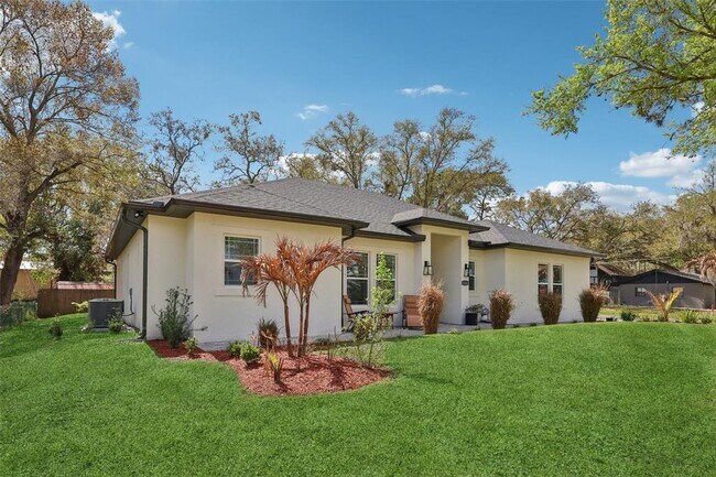 6836 Bass Hwy in St. Cloud, FL - Building Photo - Building Photo