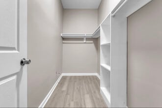 857 Pope St in Memphis, TN - Foto de edificio - Building Photo