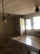 7007 Guadalupe St in Austin, TX - Building Photo - Building Photo