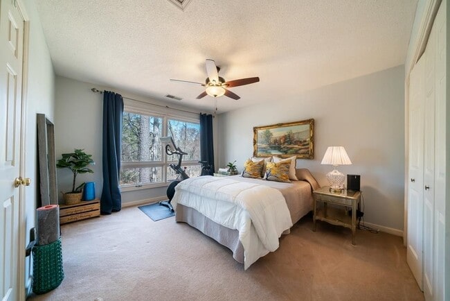 1900 Snug Harbor Dr in Greensboro, GA - Building Photo - Building Photo