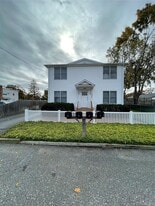 944 Union St in Bohemia, NY - Building Photo