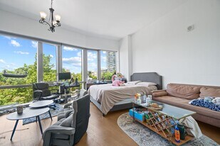 75 Park Ln S in Jersey City, NJ - Building Photo