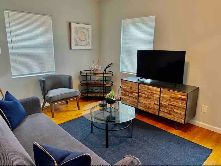 1035 Dana Ave in Cincinnati, OH - Building Photo