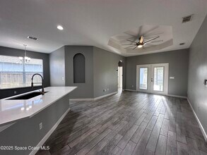 4009 Knight Ave in Melbourne, FL - Building Photo - Building Photo