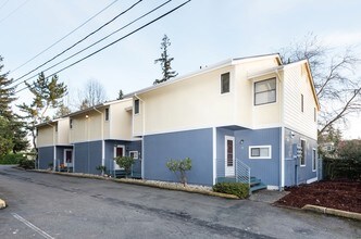 Gateway Townhomes in Seattle, WA - Foto de edificio - Building Photo