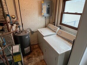 7730 N Humboldt Ave in Minneapolis, MN - Building Photo - Building Photo