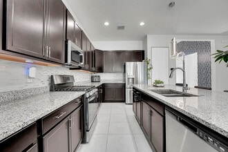 7272 Estero Dr in Greenacres, FL - Building Photo - Building Photo