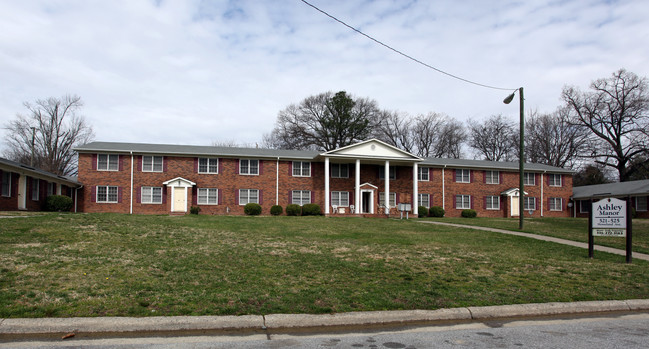 521-525 Homeland Ave in Greensboro, NC - Building Photo - Building Photo