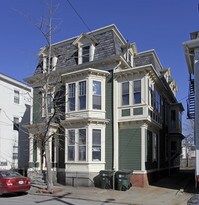76 Vinton St in Providence, RI - Building Photo