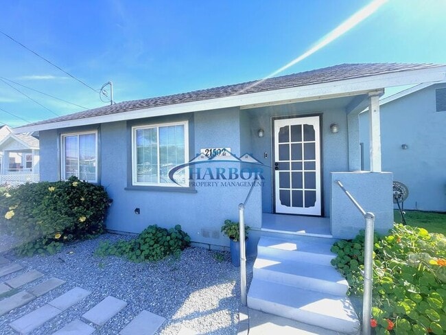 property at 21502 Berendo Ave