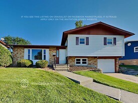 5918 School St in Oak Forest, IL - Building Photo