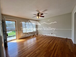 728 Piper Rd in Knoxville, TN - Building Photo - Building Photo