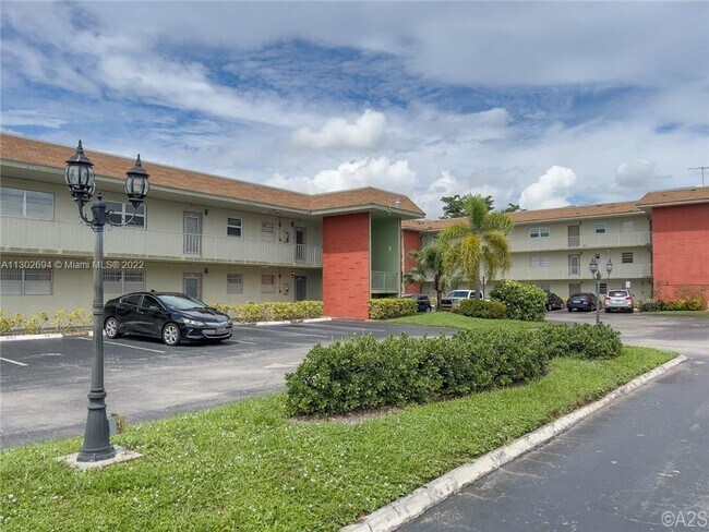 601 S State Rd 7-Unit -1I in Margate, FL - Building Photo - Building Photo