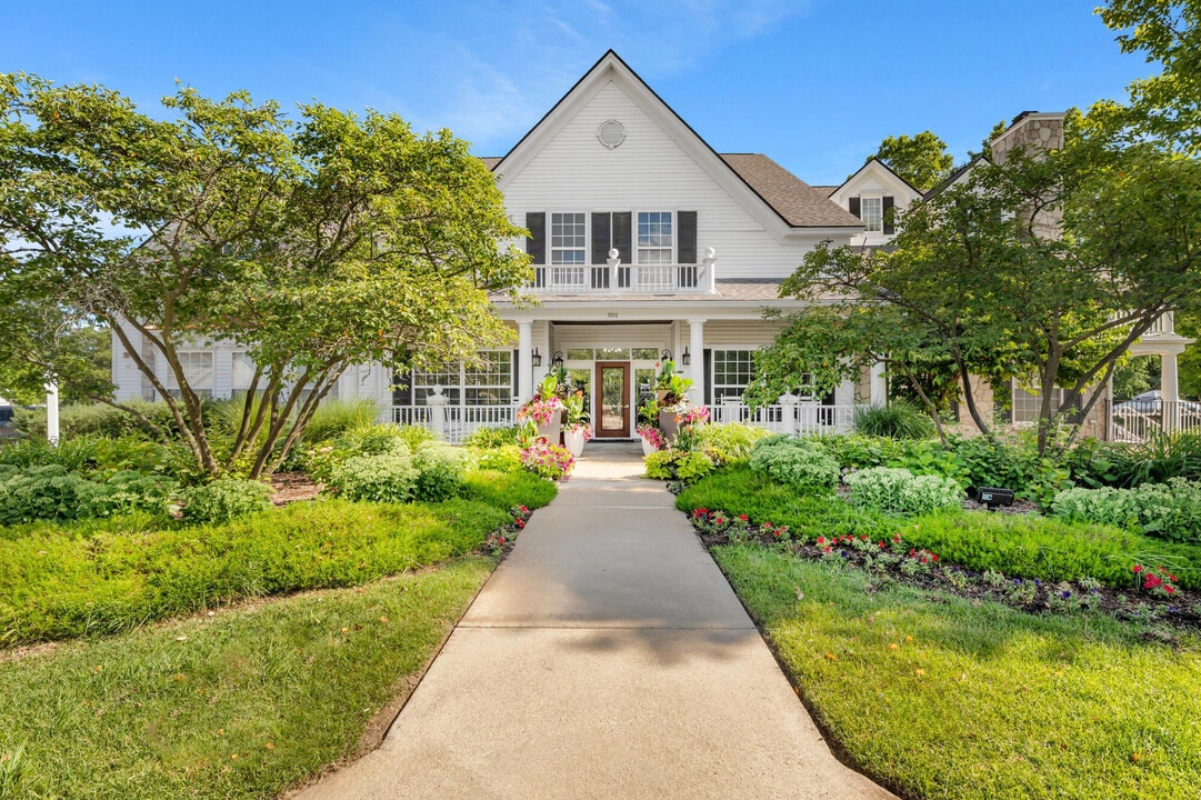 The Graham in Rochester Hills, MI - Foto de edificio