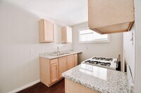 7828 Sarita St photo'