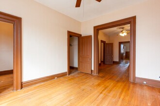 652 W Webster Ave in Chicago, IL - Building Photo - Building Photo