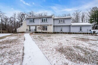 7 Harvard Ct in Ocean Township, NJ - Building Photo - Building Photo