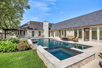 2911 S Saddlebrook Ln in Katy, TX - Building Photo - Building Photo