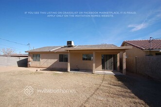 5634 S 13th Ave in Phoenix, AZ - Foto de edificio - Building Photo