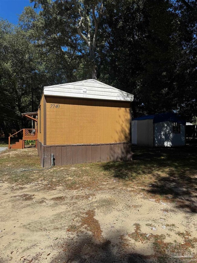 7740 Poinciana Pl in Milton, FL - Building Photo - Building Photo