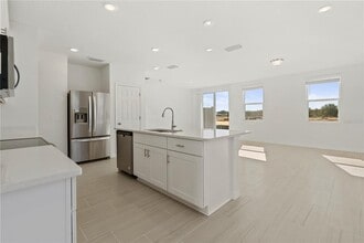 16383 Happy Eagle Dr in Clermont, FL - Building Photo - Building Photo