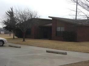 Dimmitt Apartments in Dimmitt, TX - Building Photo - Building Photo