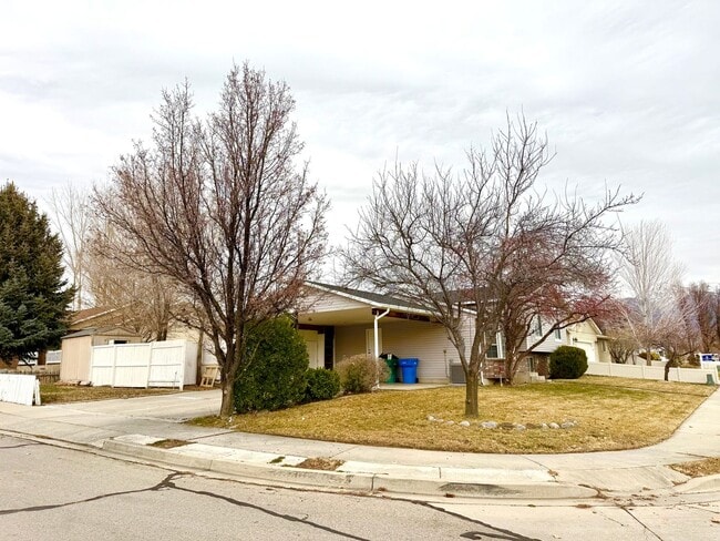 223 E 1350 N St in Lehi, UT - Building Photo - Building Photo